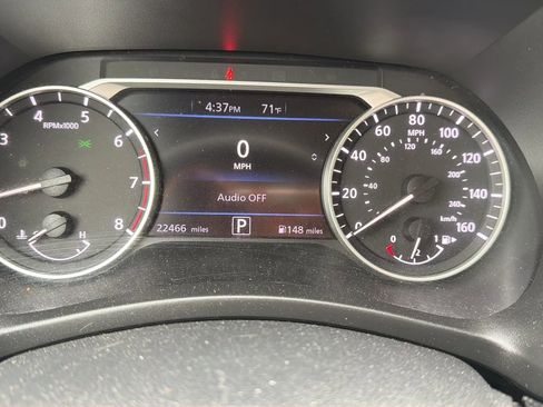 Used 2021 Nissan Sentra SV FWD image 16