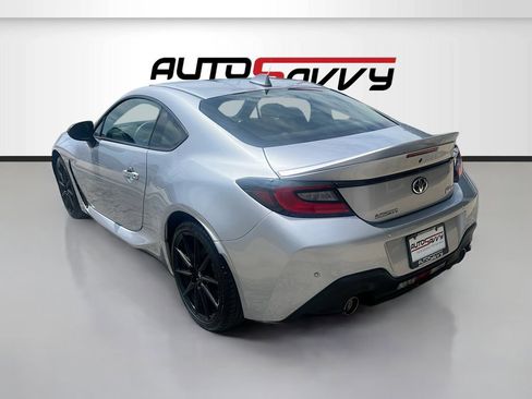 Used 2025 Toyota GR86 Premium RWD image 5