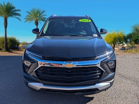 Used 2024 Chevrolet TrailBlazer LT w/ LT Cold Weather Package image 8