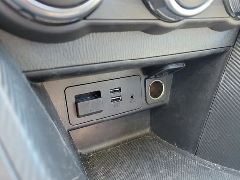 Used 2019 Toyota Yaris XLE image 22