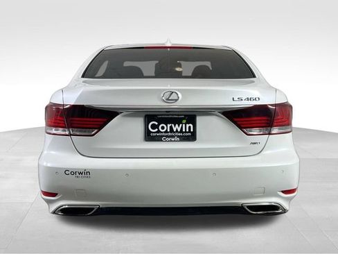 Used 2014 Lexus LS 460 AWD w/ Comfort Package image 17