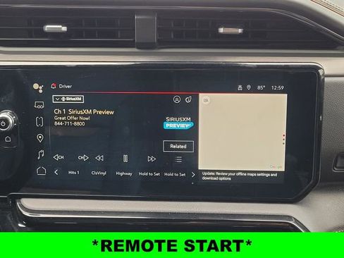 Used 2024 GMC Sierra 2500 AT4 w/ Technology Package AWD/4WD image 15