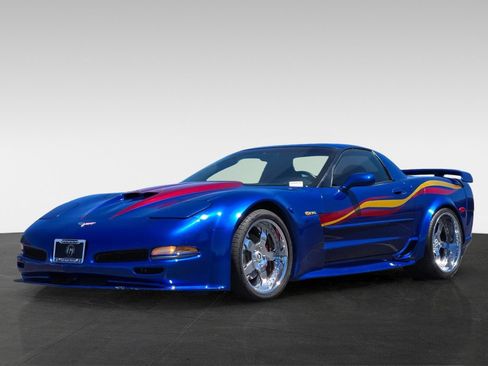 Used 2002 Chevrolet Corvette Z06 w/ Memory Pkg RWD image 9