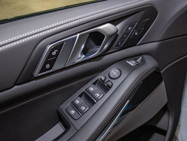 Used 2026 BMW X5 M60i w/ Climate Comfort Package AWD/4WD image 14