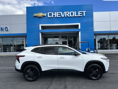 Certified 2025 Chevrolet Trax ACTIV w/ Sunroof Package