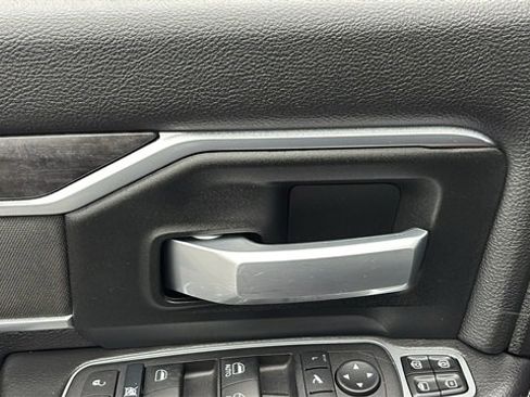 Used 2024 RAM 2500 Big Horn w/ Bed Utility Group image 12