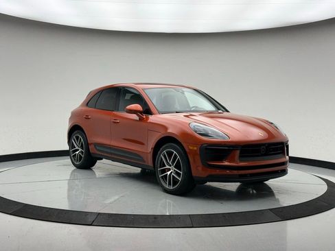 Used 2024 Porsche Macan S image 7