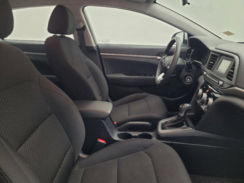 Used 2019 Hyundai Elantra SE w/ Cargo Package FWD image 21