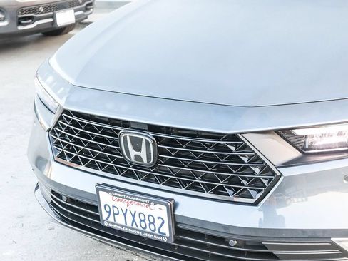 Used 2025 Honda Accord Touring image 6