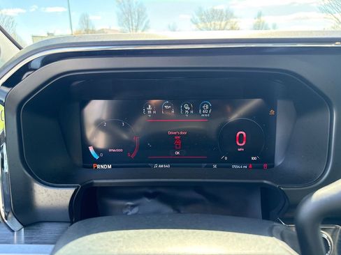 Used 2025 Ford F350 Lariat w/ Camper Package image 19