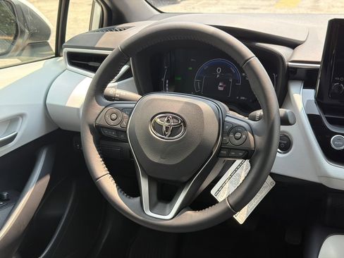 New 2026 Toyota Corolla SE FWD image 28