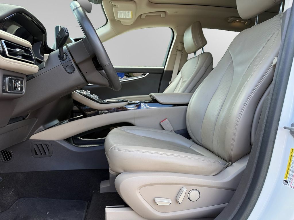 Used 2022 Lincoln Nautilus Reserve w/ Luxury Package FWD image 9