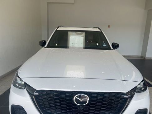 Used 2025 MAZDA CX-70 Plug-In Hybrid w/ Premium Plus AWD/4WD image 3