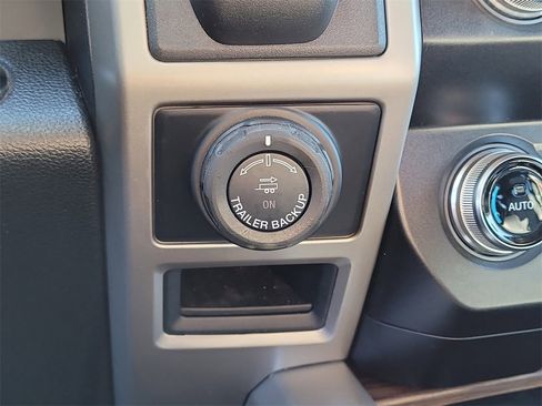 Used 2020 Ford F150 Lariat w/ Equipment Group 502A Luxury image 27