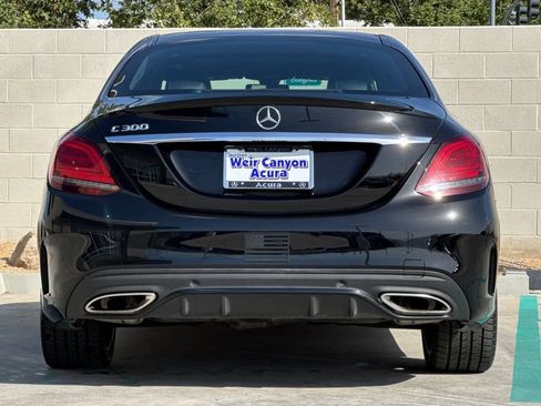 Used 2019 Mercedes-Benz C 300 Sedan image 8
