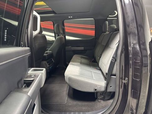 Used 2022 Ford F150 XLT w/ Equipment Group 302A High AWD/4WD image 14