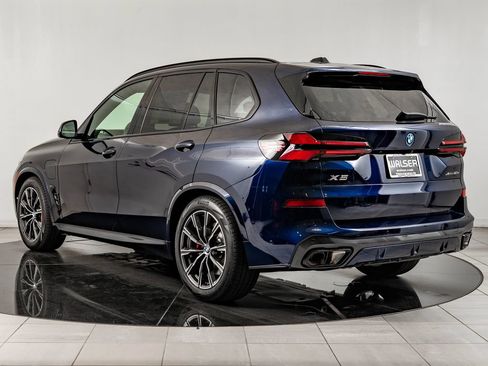 New 2026 BMW X5 xDrive50e w/ M Sport Package AWD/4WD image 6