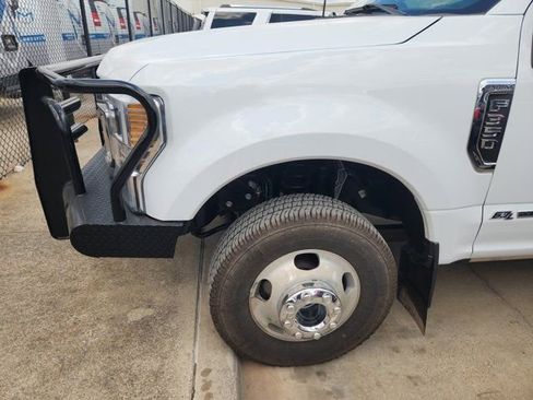 Used 2022 Ford F350 Lariat w/ Lariat Ultimate Package image 6