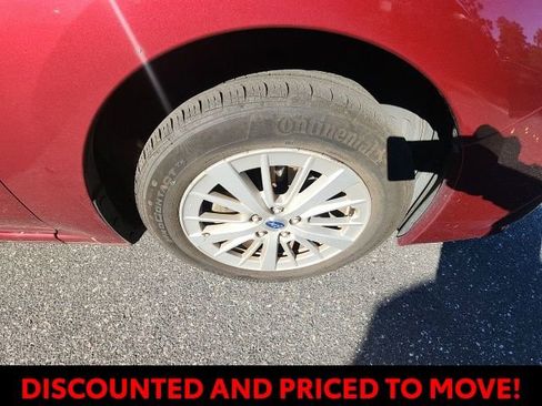 Used 2017 Subaru Impreza 2.0i Premium image 16