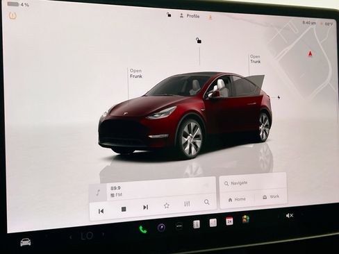 Used 2024 Tesla Model Y Long Range AWD/4WD image 27