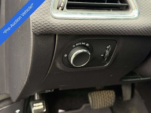 Used 2017 Chevrolet Cruze LS FWD image 17