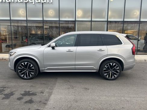 Used 2025 Volvo XC90 B5 Plus image 2