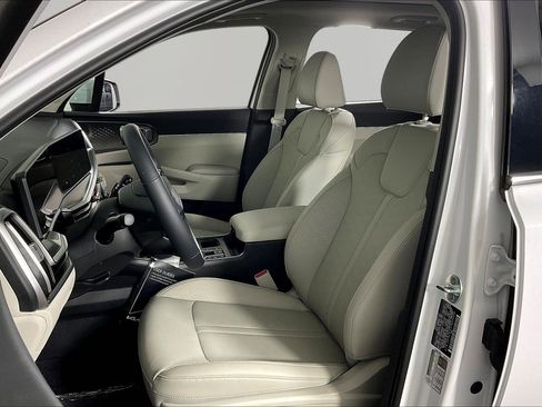 New 2026 Kia Sorento S w/ S Panoramic Sunroof Package AWD/4WD image 17