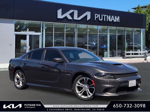 Used 2020 Dodge Charger R/T RWD image 1