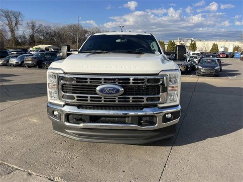 Used 2023 Ford F350 XLT image 6