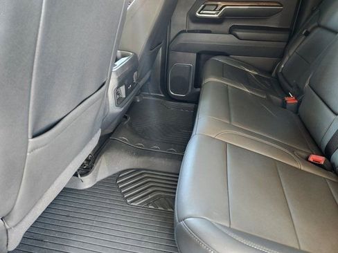 Used 2025 Chevrolet Silverado 1500 LT Trail Boss w/ Convenience Package II image 30