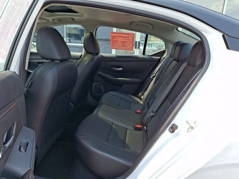 Certified 2025 Nissan Sentra SR w/ SR Premium Package FWD image 11
