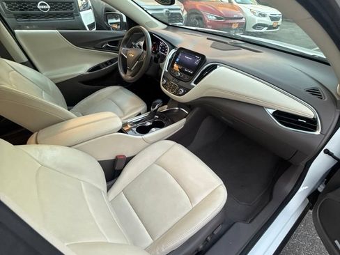 Used 2024 Chevrolet Malibu LT FWD image 22