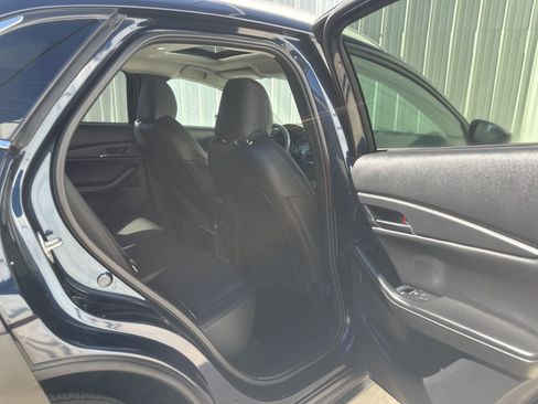 Certified 2025 MAZDA CX-30 AWD 2.5 S w/ Preferred Package image 15