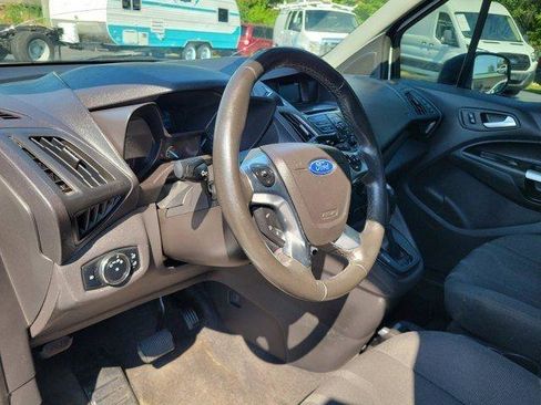 Used 2017 Ford Transit Connect XLT image 22