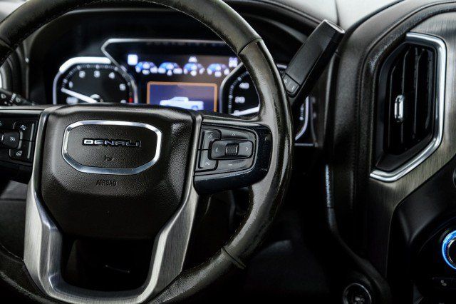 Used 2020 GMC Sierra 1500 Denali w/ Denali Ultimate Package AWD/4WD image 16