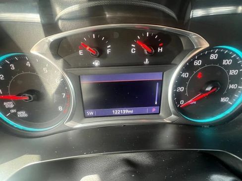 Used 2021 Chevrolet Traverse LT AWD/4WD image 18