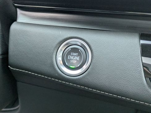 Used 2024 Cadillac Escalade Sport image 19