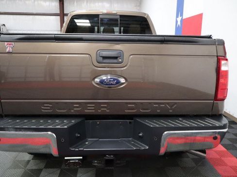 Used 2015 Ford F350 Lariat w/ Lariat Ultimate Package AWD/4WD image 14