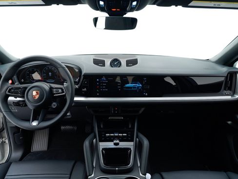 New 2026 Porsche Cayenne Coupe image 19