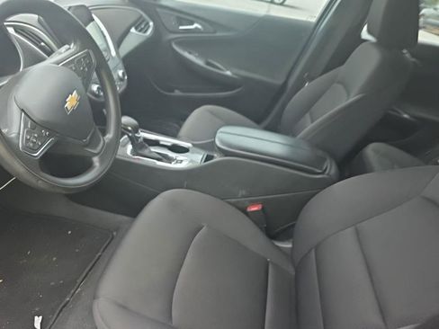 Used 2023 Chevrolet Malibu LT FWD image 3