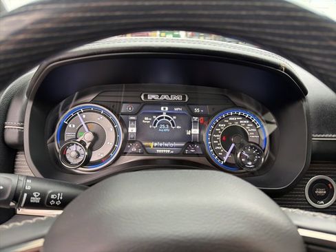 Used 2020 RAM 1500 Limited image 17