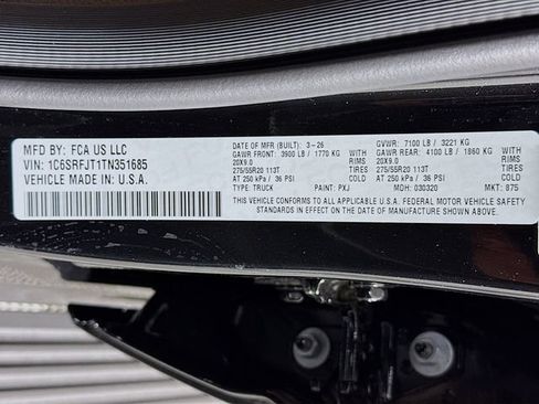 New 2026 RAM 1500 Laramie AWD/4WD image 33