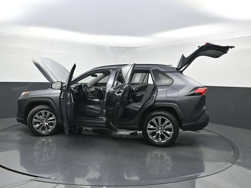 Used 2023 Toyota RAV4 XLE Premium FWD image 36