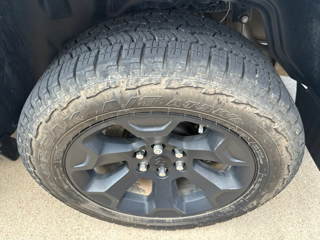 Used 2025 RAM 1500 Lone Star AWD/4WD image 22