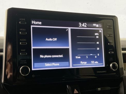 Used 2021 Toyota Corolla LE FWD image 26