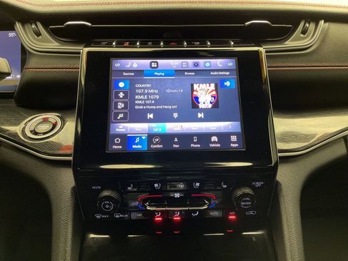 Certified 2022 Jeep Grand Cherokee Trailhawk image 16