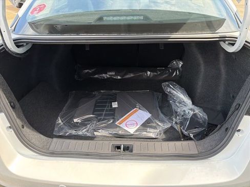 New 2025 Nissan Versa SR image 20