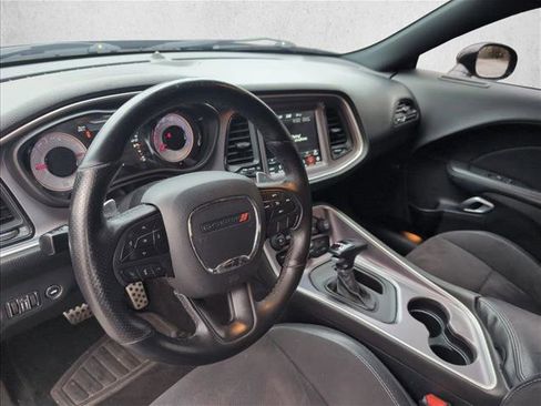 Used 2019 Dodge Challenger R/T Scat Pack w/ T/A Package image 8
