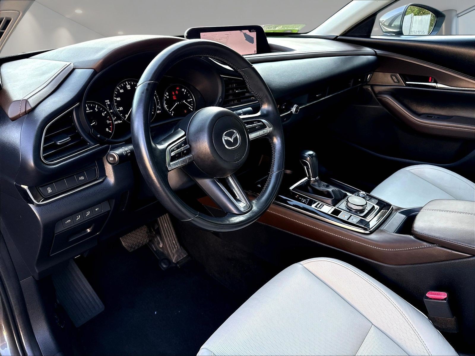 Used 2022 MAZDA CX-30 AWD 2.5 S w/ Premium Package image 19