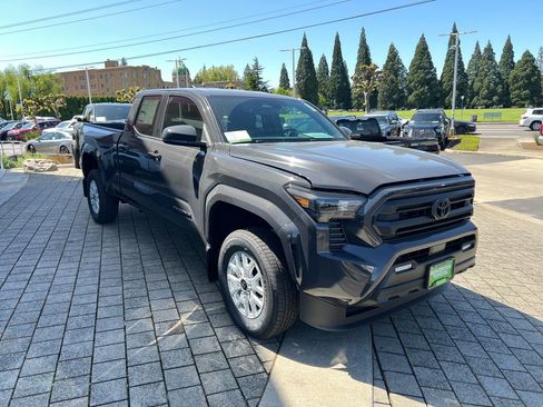 New 2026 Toyota Tacoma SR5 AWD/4WD image 7